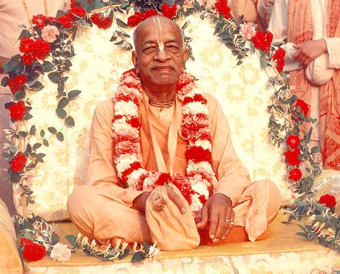 Prabhupada Smiling 495x400